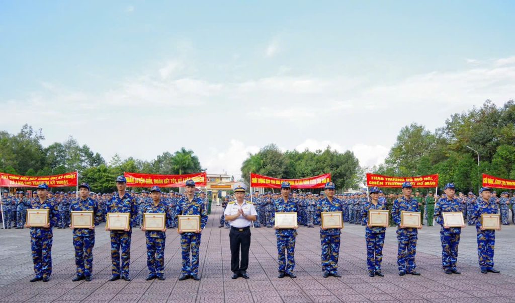 ĐỐI TƯỢNG ĐÀO TẠO 1 I TƯỢNG ĐÀO TẠO