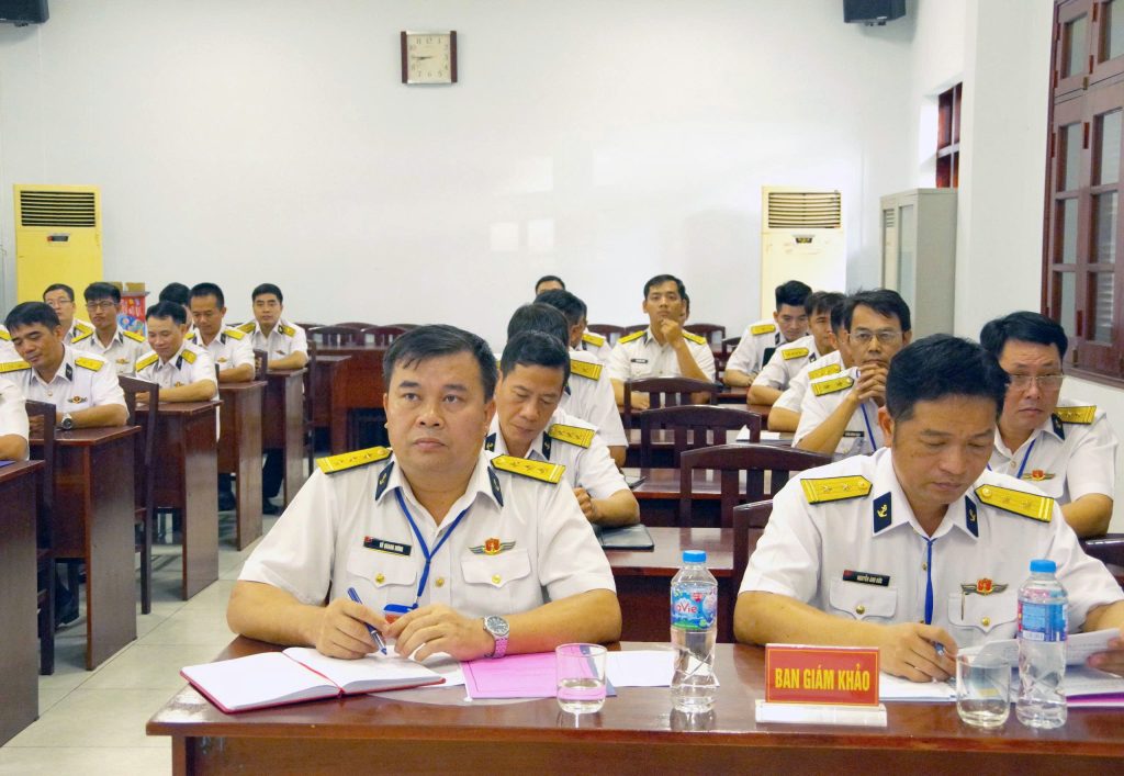 KHAI MẠC HỘI THI BÁO CÁO VIÊN GIỎI NĂM 2026 4 Z7683705665252 46320cb1a8fa527ecf7f1cf9ab1b8078