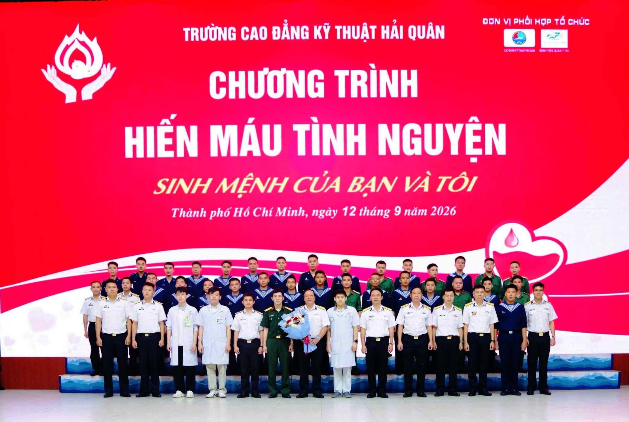NGÀY HỘI HIẾN MÁU TÌNH NGUYỆN